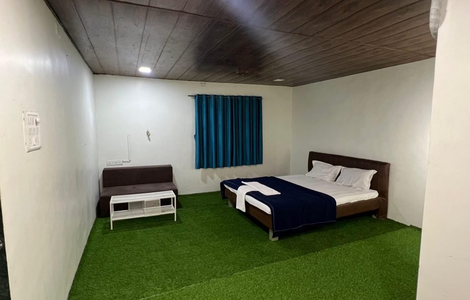 Kusum’s Family Room