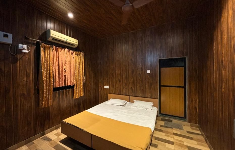 Lake View’s AC Room