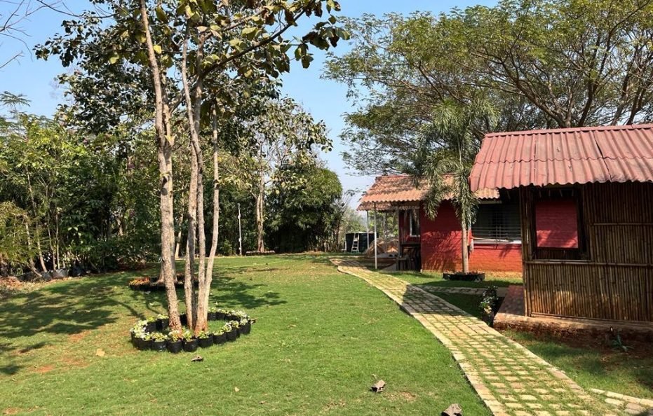 Madhura Farms in Karjat