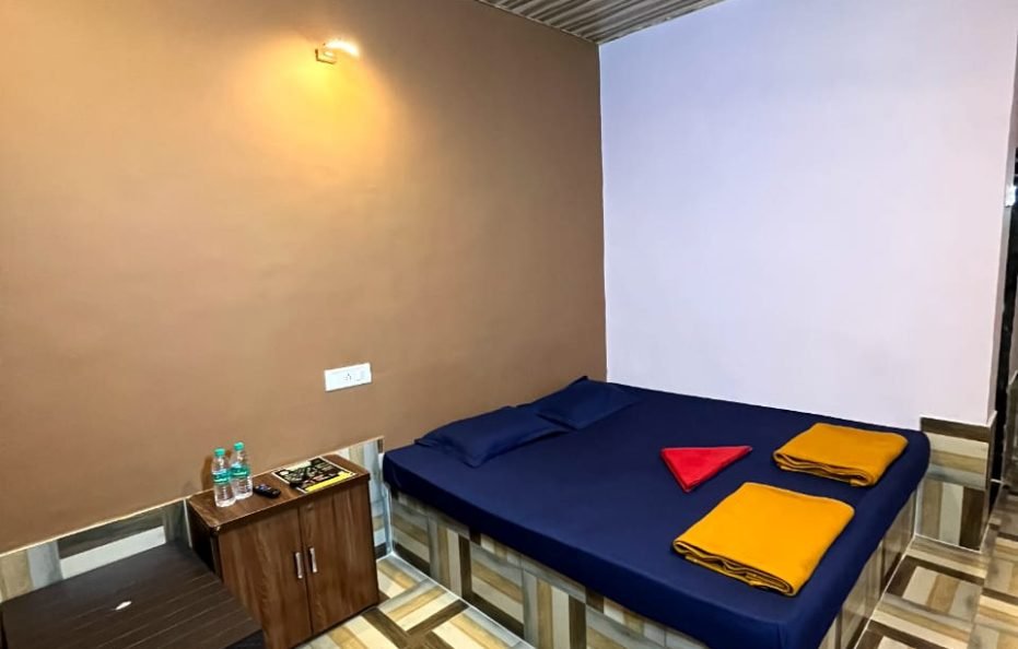 Mishita’s AC Cottage