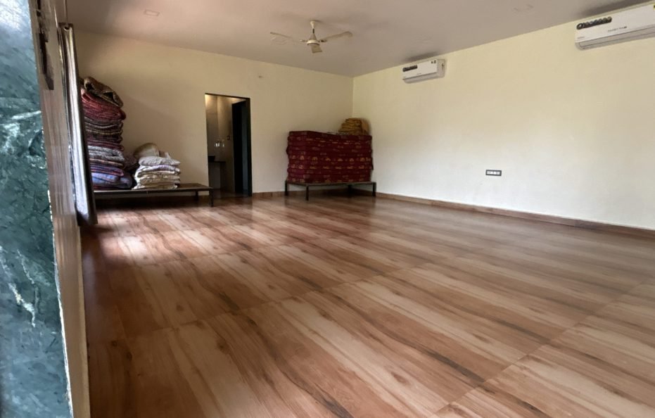 Rishabh Farm’s AC Cottage