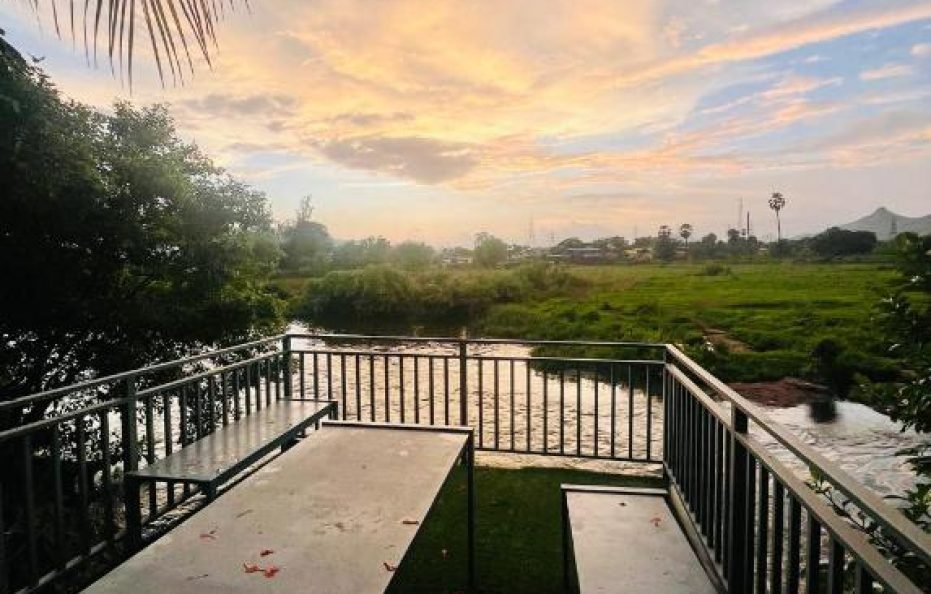 River Deck Farm Khopoli Farmstay