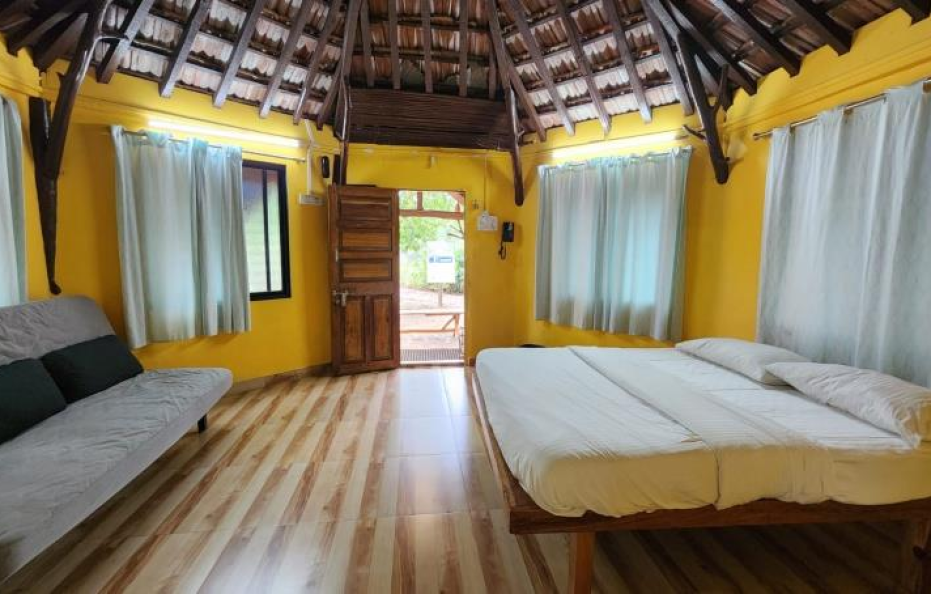 Saguna Baug’s Non-AC Cottage