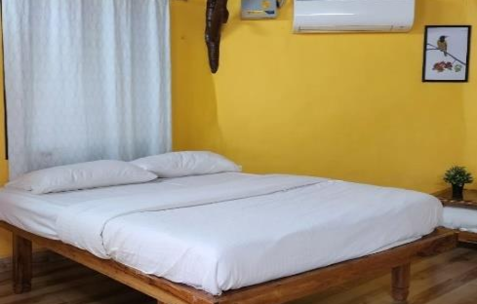 Saguna Baug’s Non-AC Cottage