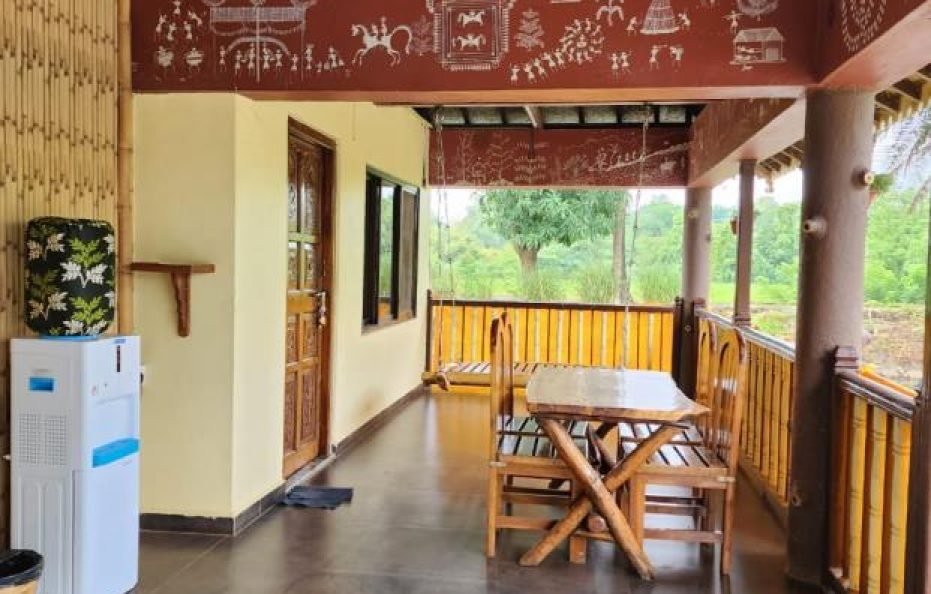 Saguna Baug’s Classic Pond House