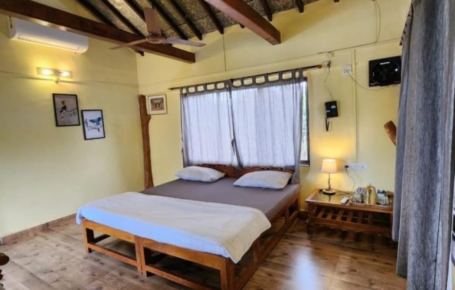 Saguna Baug’s Classic Pond House