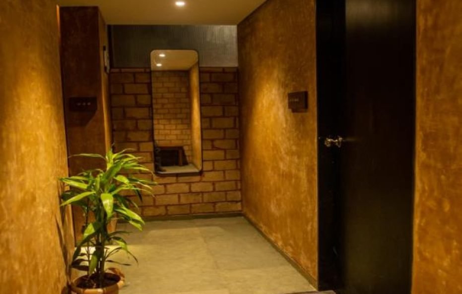 Saguna Baug’s Premium Pond House