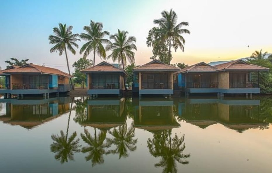 Saguna Baug’s Premium Pond House