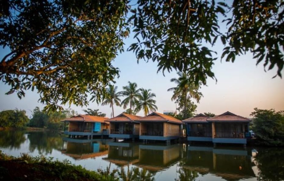 Saguna Baug’s Premium Pond House