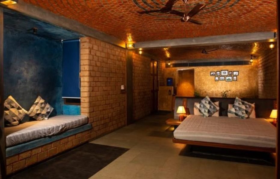 Saguna Baug’s Premium Pond House