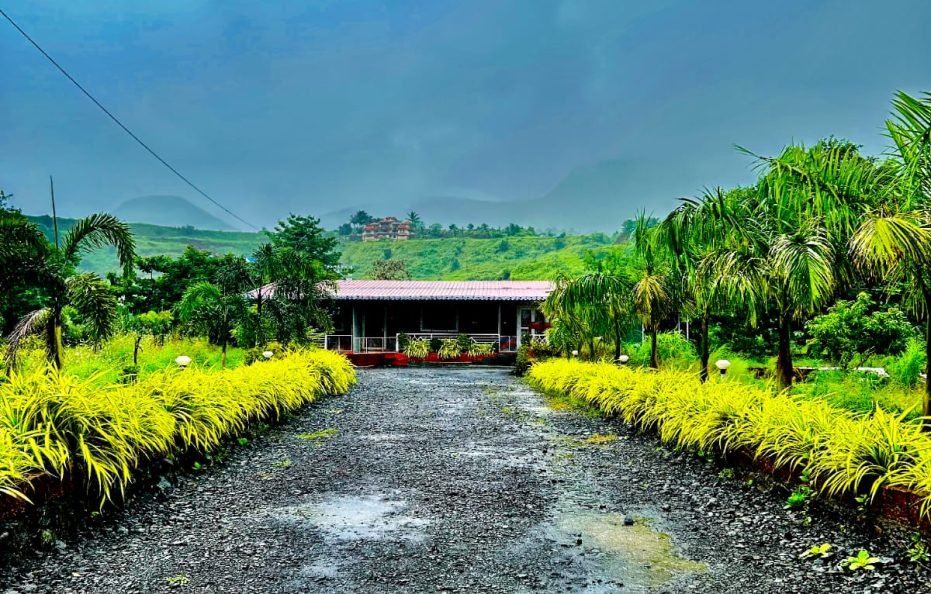 Sparsh Farms in Karjat