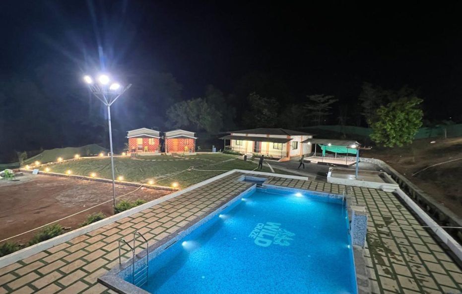 WildCraze Farmhouse & Resort in Vangani