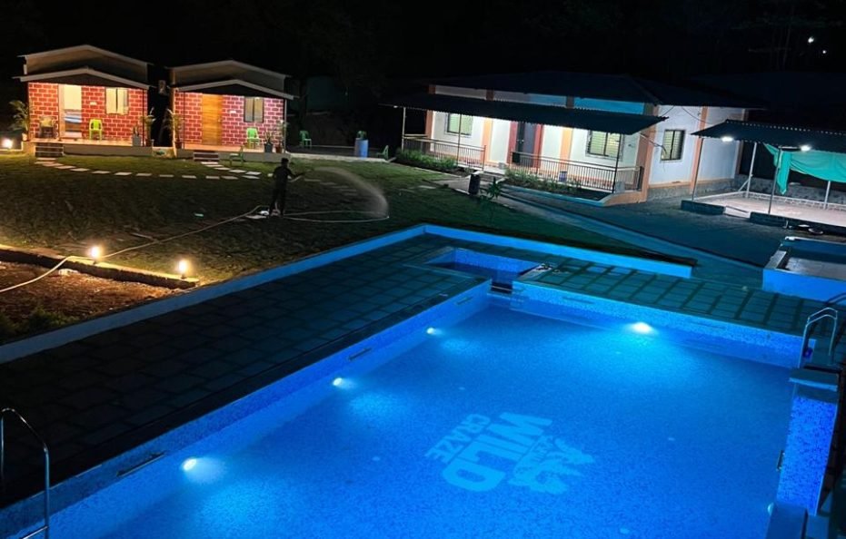 WildCraze Farmhouse & Resort in Vangani