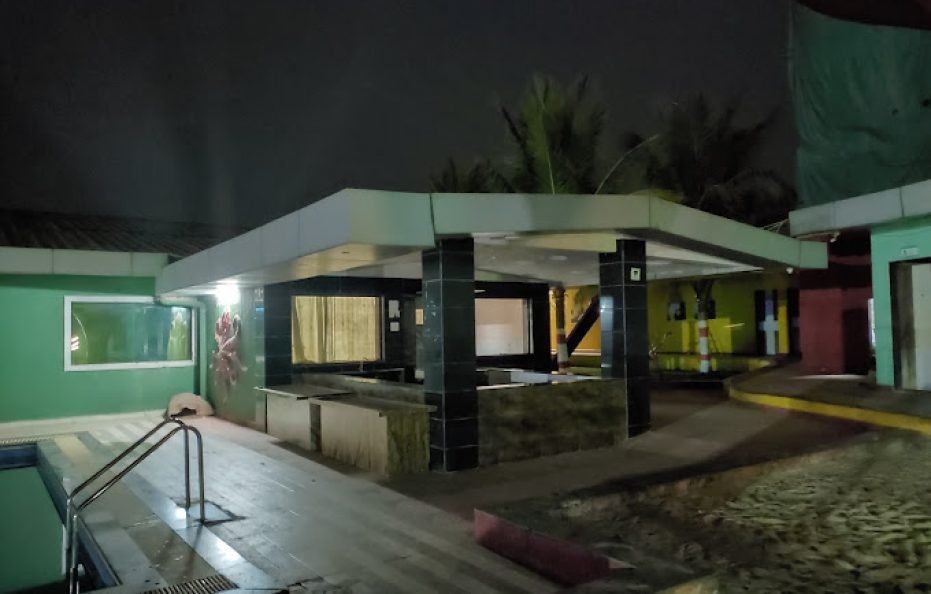 007 Universe Resort in Karjat