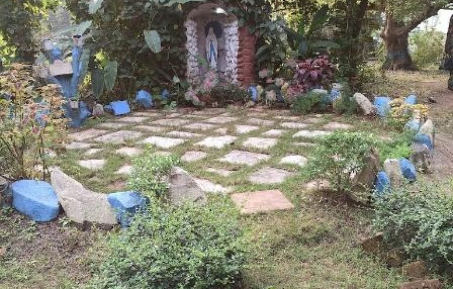 Farmers Den in Badlapur