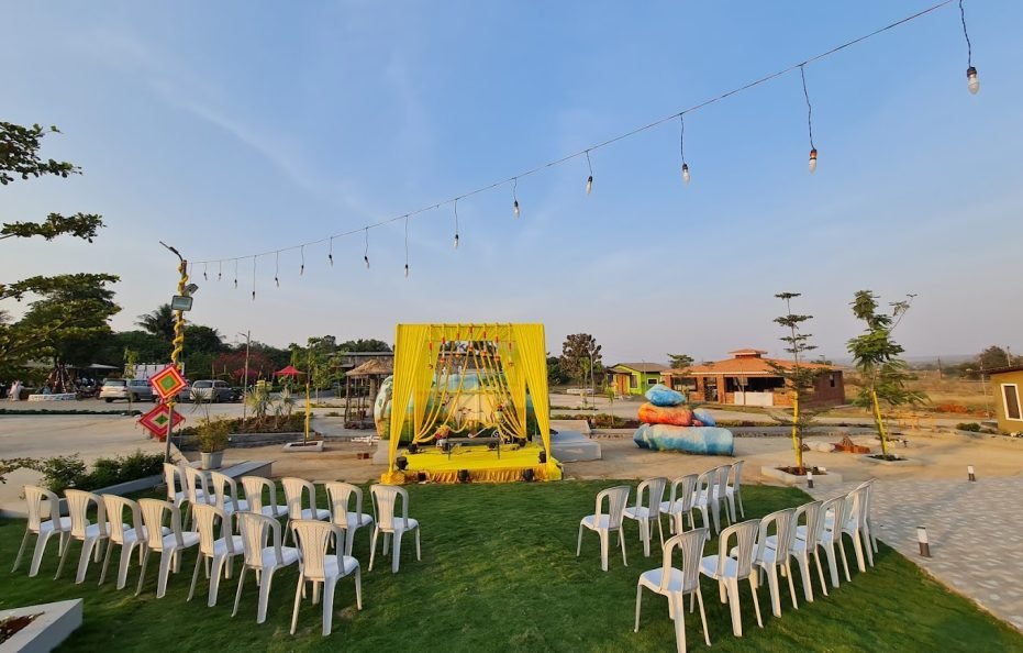 Hill Rock Resort in Neral