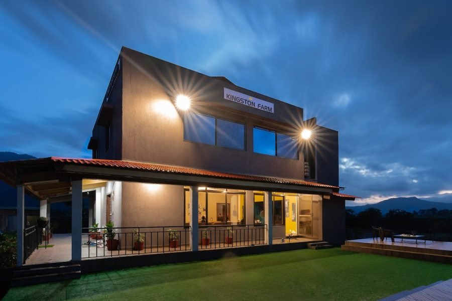 Kingston Farm in Karjat