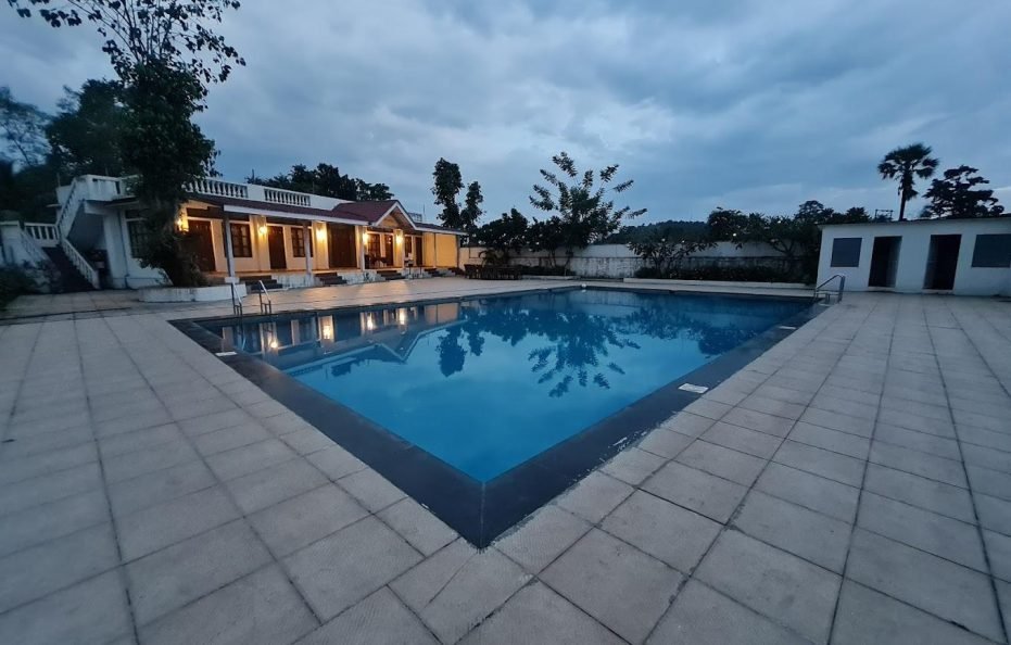 Queen Resort Kadam’s Farm in Badlapur