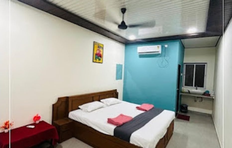 Bollywood Villa By Trinity Stays