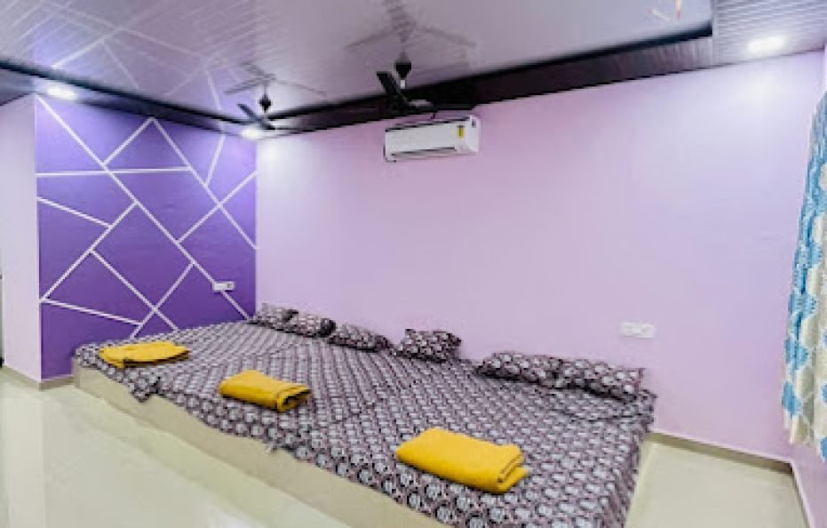 Mayur Farms AC Room