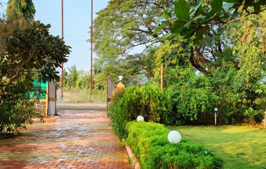 DST Farms – Karjat