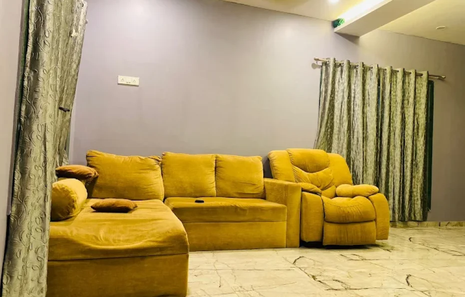 Palmquist Villa Neral