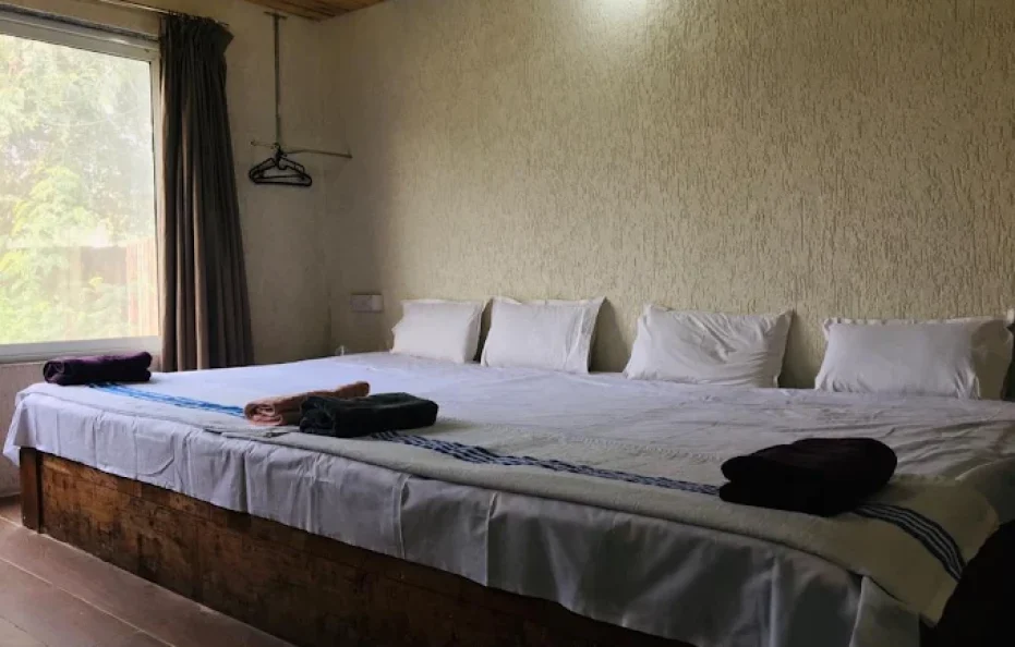 River Deck AC Cottages