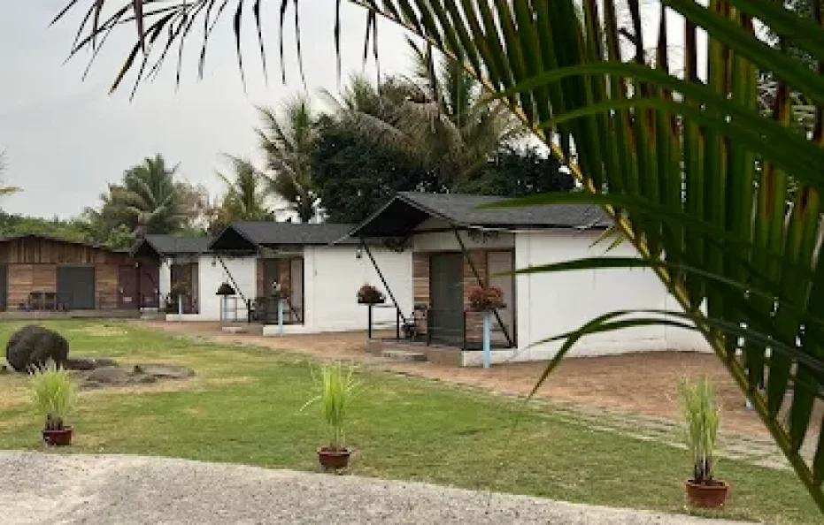 River Deck Cottages Badlapur