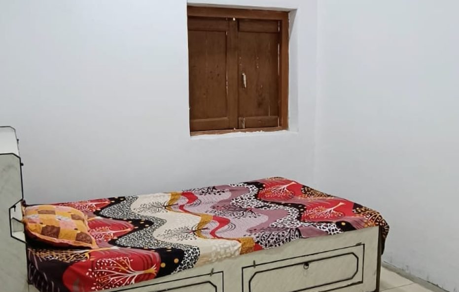 Rokade Mama’s AC Room