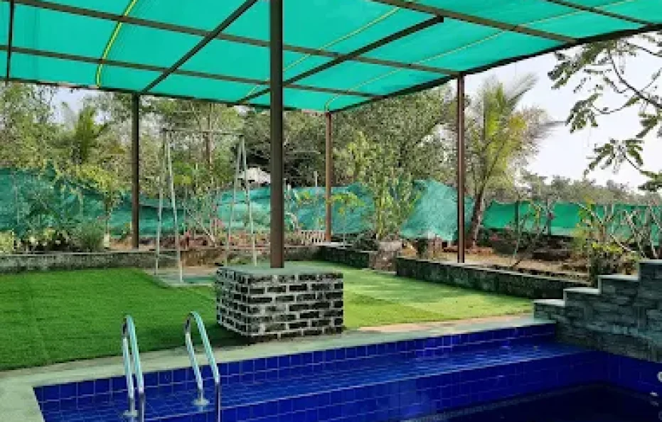 Stranger to Nature Badlapur