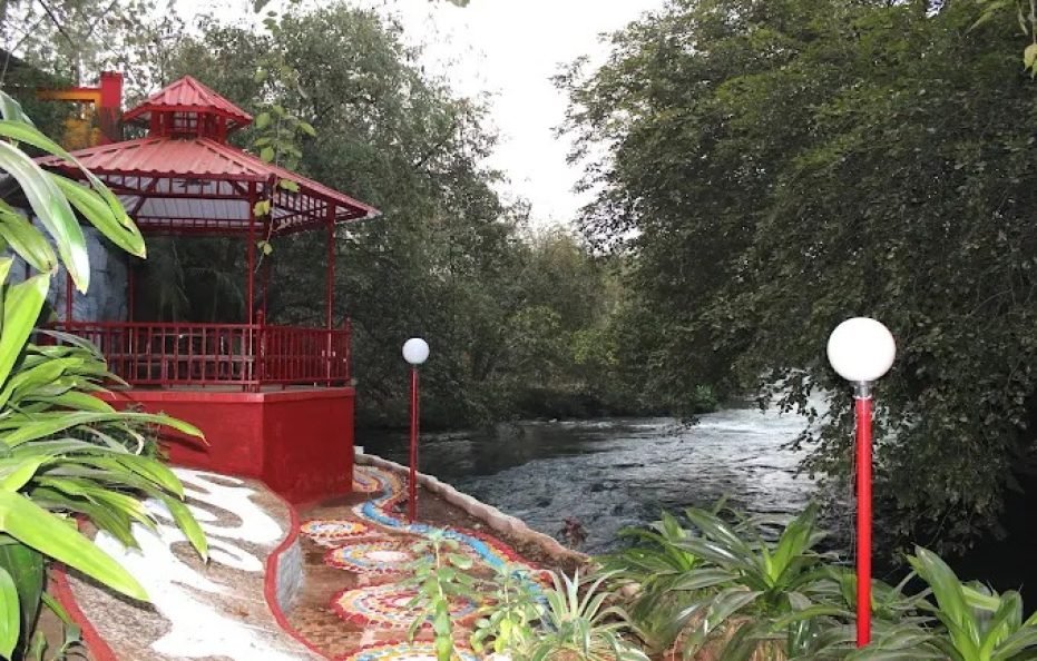 Reviera Farms Karjat