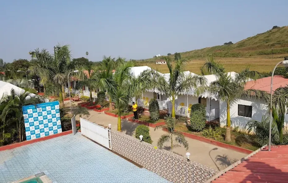 Seven Star Holiday Resort Karjat