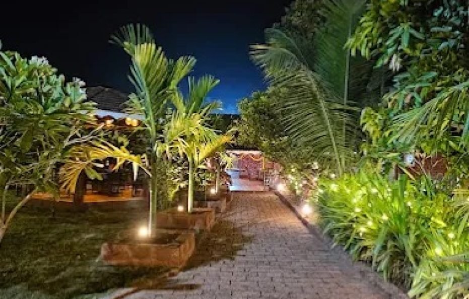 Crimson Bricks and Wood Resort Karjat