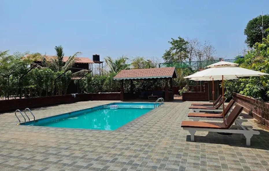 Crimson Bricks and Wood Resort Karjat