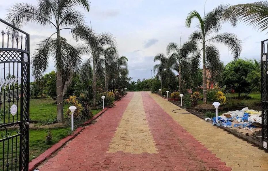 Bal Digambar Resort Karjat