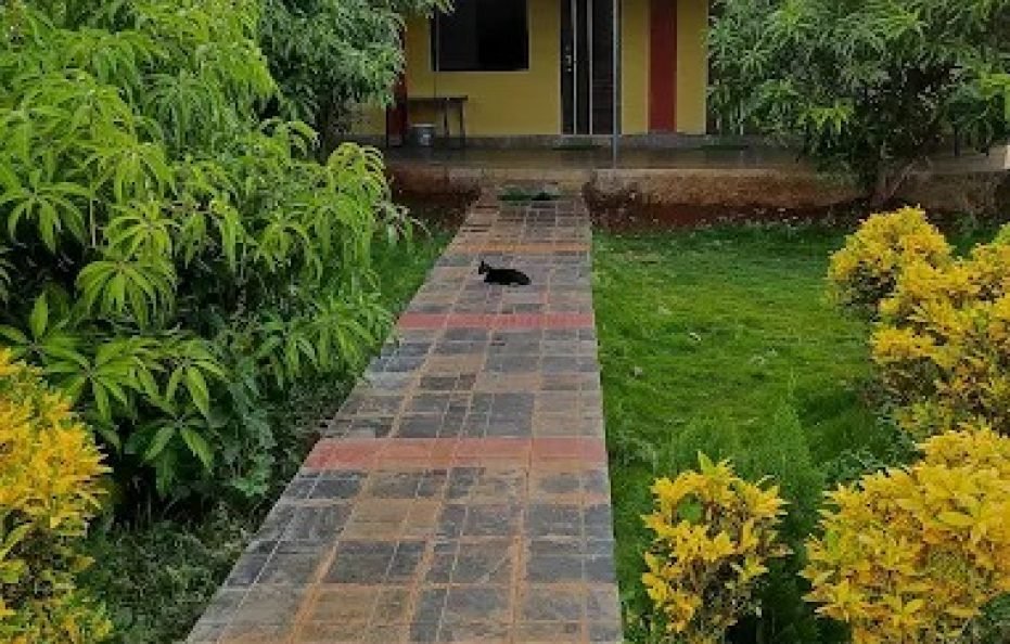 Bal Digambar Resort Karjat